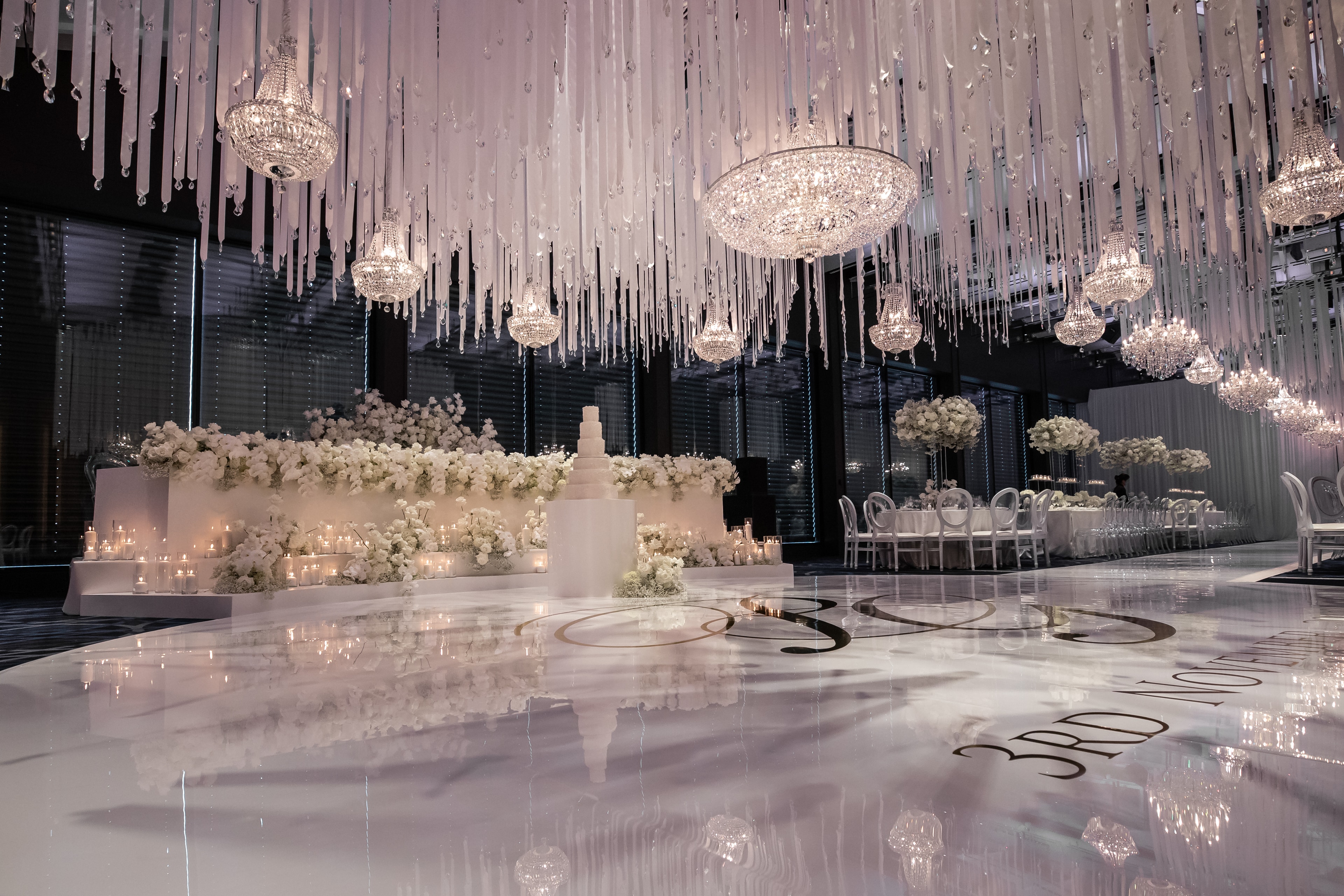 Crystal chandelier hire for Sydney events and weddings, Chandeliers to Die For